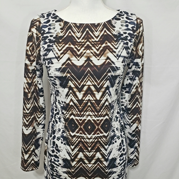 Vince Camuto Long Sleeve Dress Size 2 EUC - Picture 4 of 8